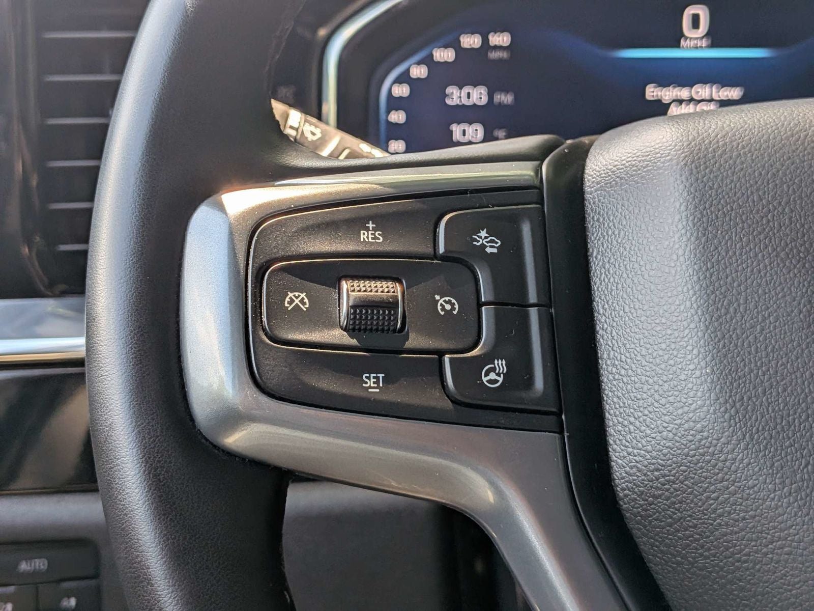 2025 Chevrolet Silverado 1500 LT LT1