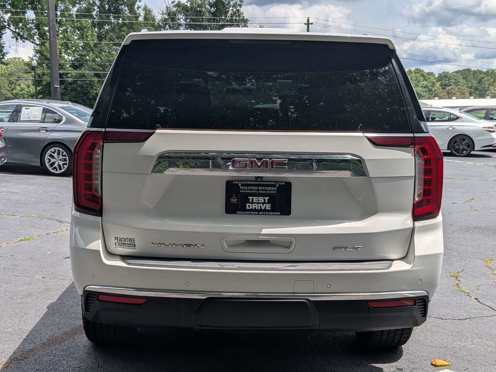 2021 GMC Yukon XL SLT