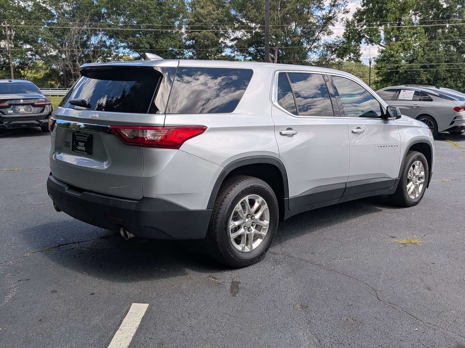 2020 Chevrolet Traverse LS