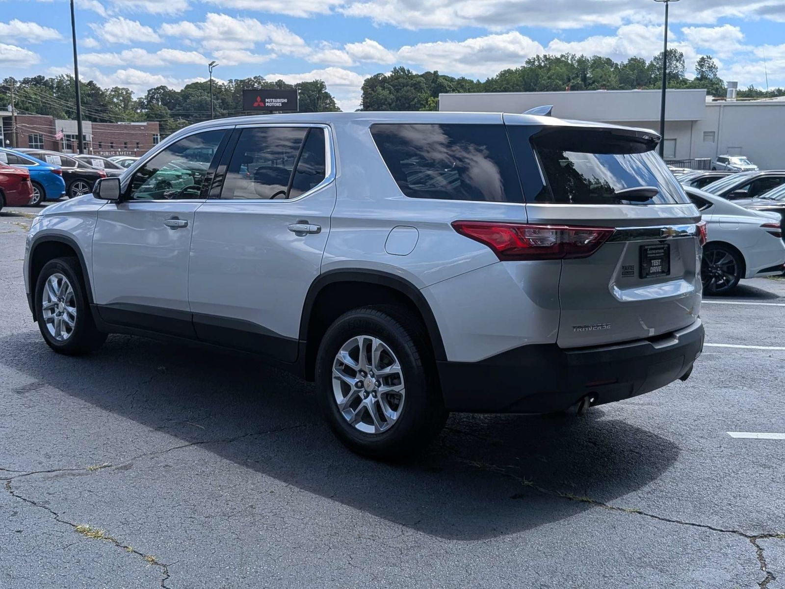 2020 Chevrolet Traverse LS