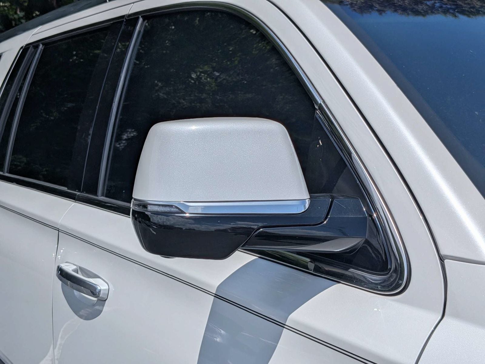 2019 Cadillac Escalade Luxury