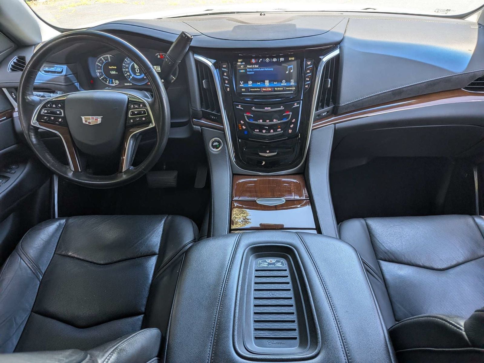 2019 Cadillac Escalade Luxury