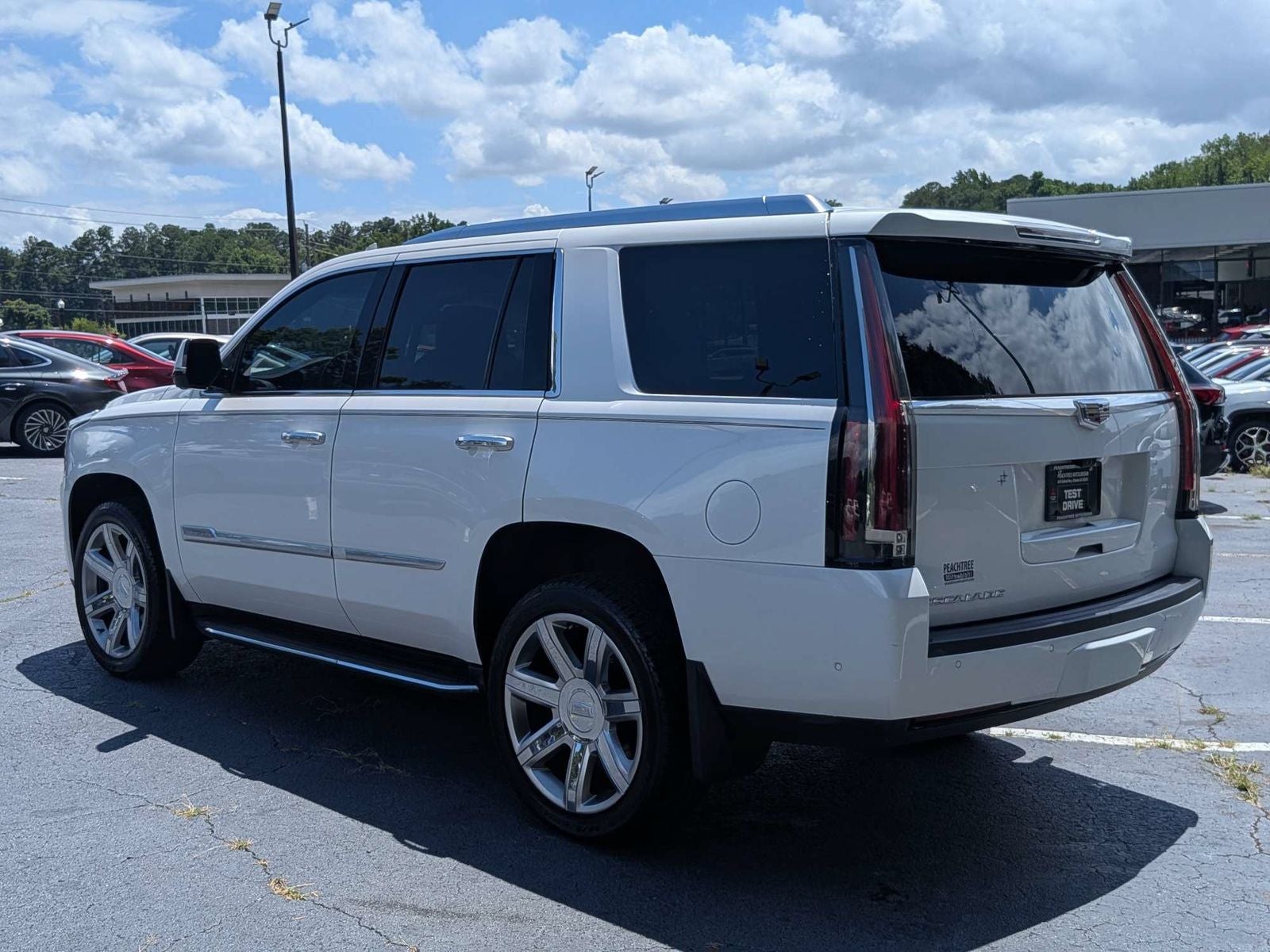 2019 Cadillac Escalade Luxury