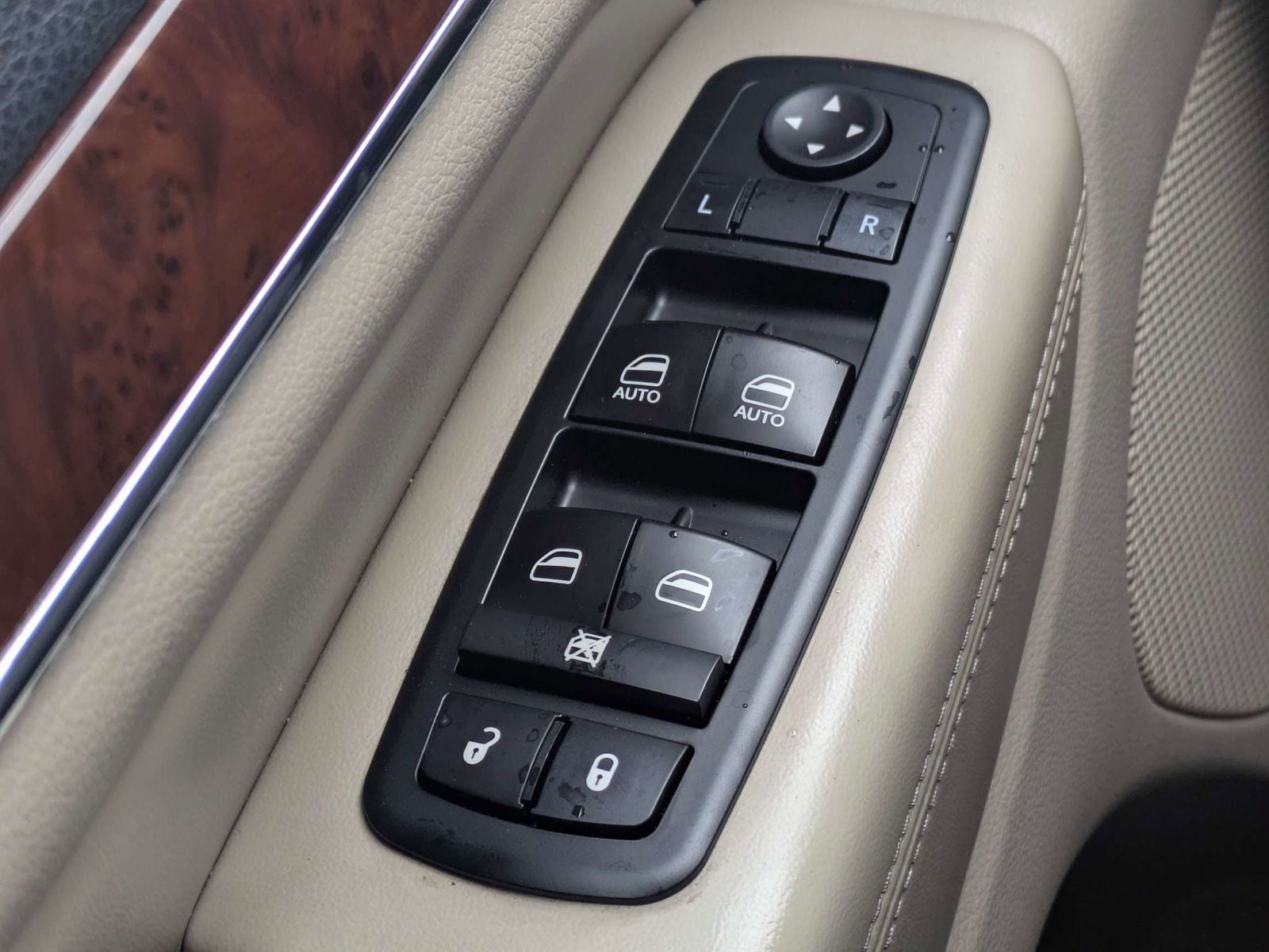 2011 Jeep Grand Cherokee Limited