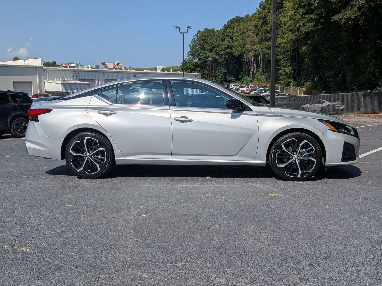 2024 Nissan Altima 2.5 SR