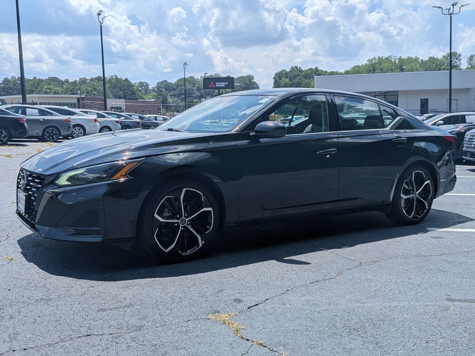 2024 Nissan Altima 2.5 SR