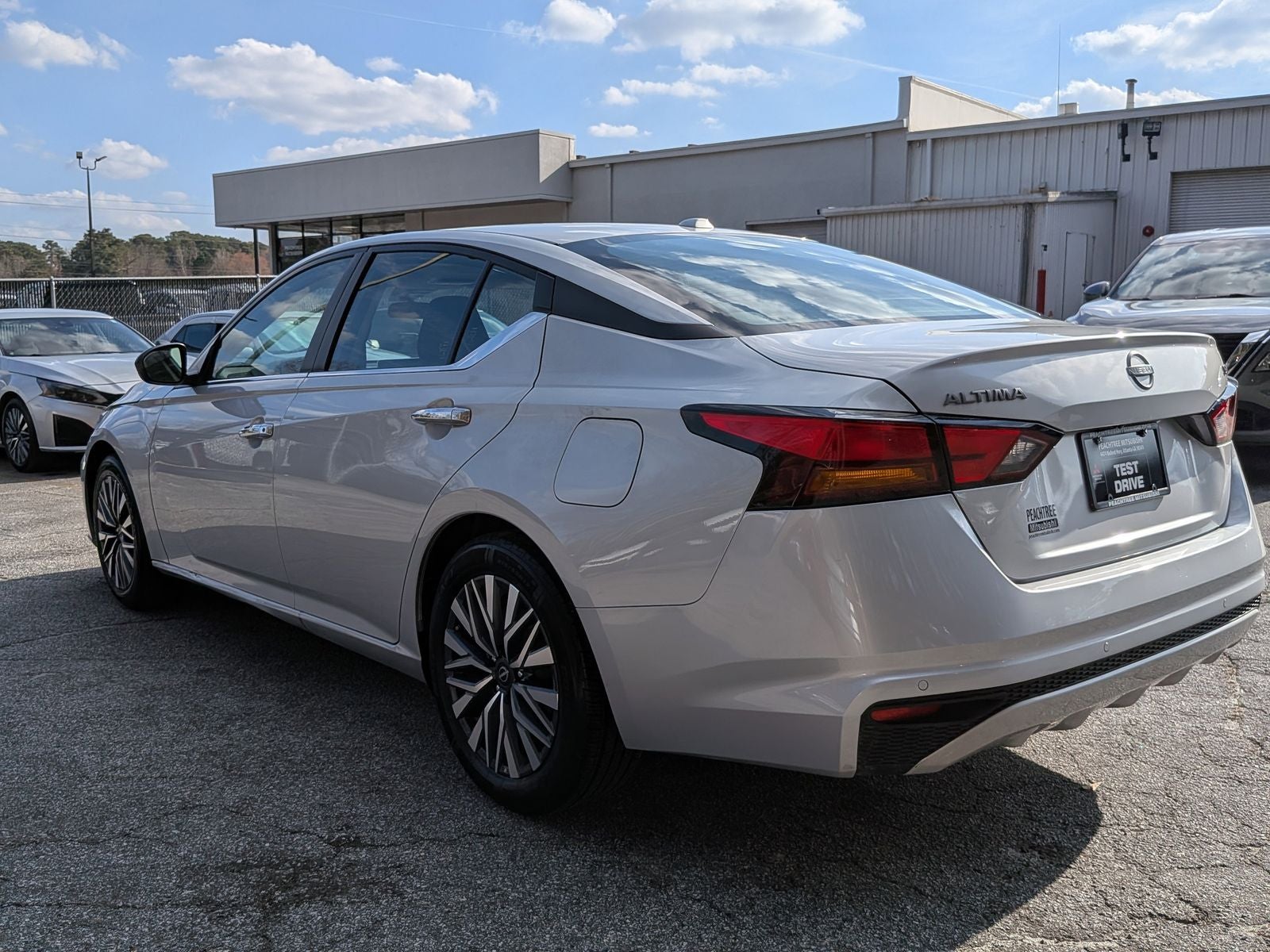 2024 Nissan Altima 2.5 SV