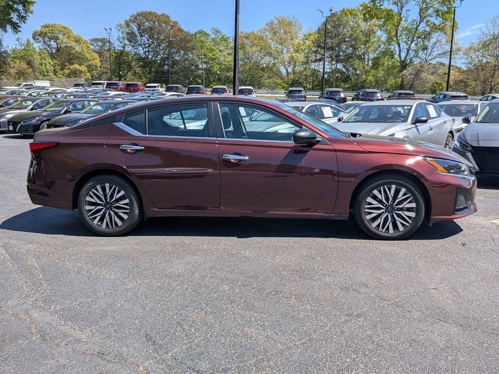 2024 Nissan Altima 2.5 SV
