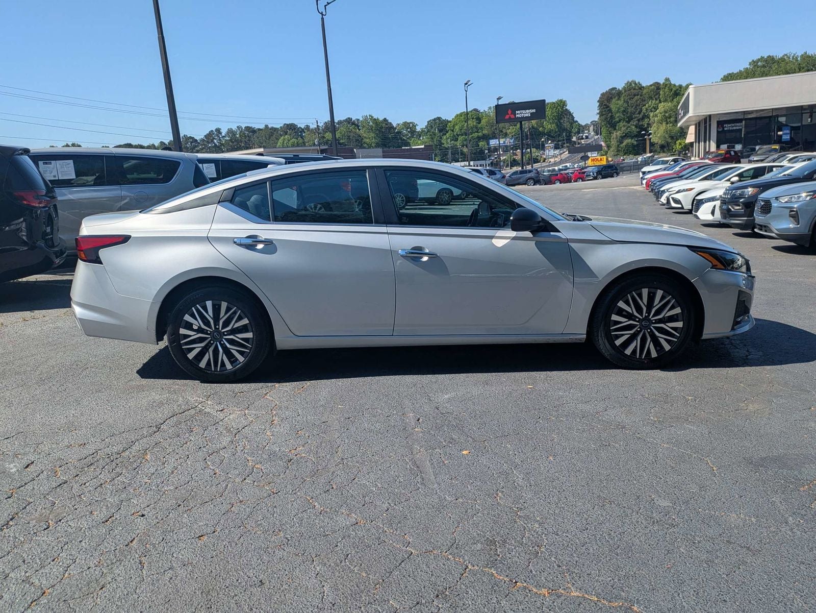 2024 Nissan Altima 2.5 SV