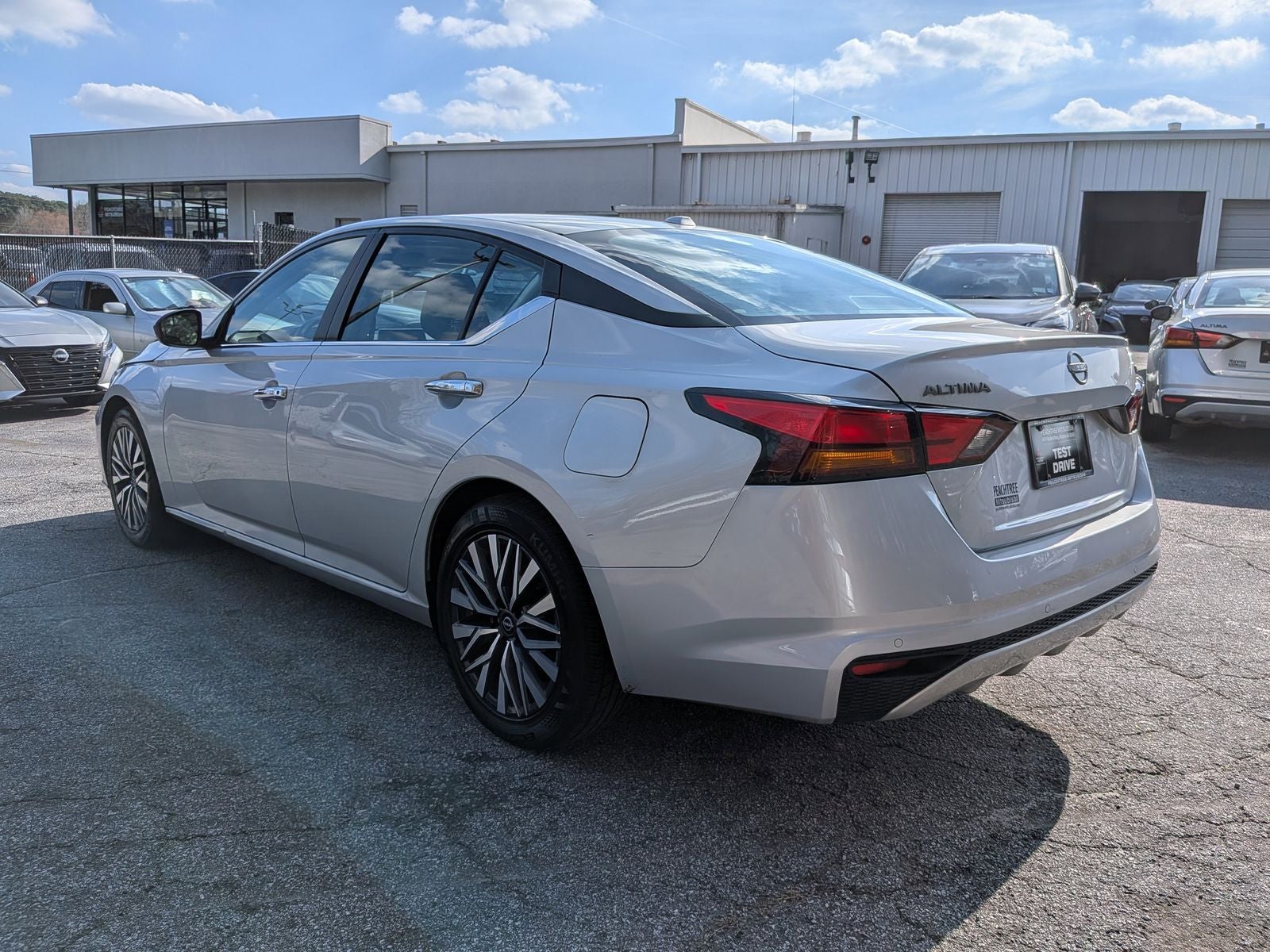 2024 Nissan Altima 2.5 SV