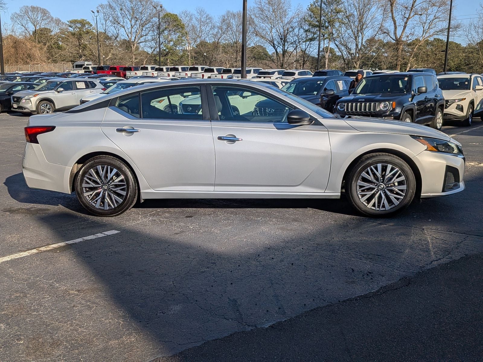 2024 Nissan Altima 2.5 SV