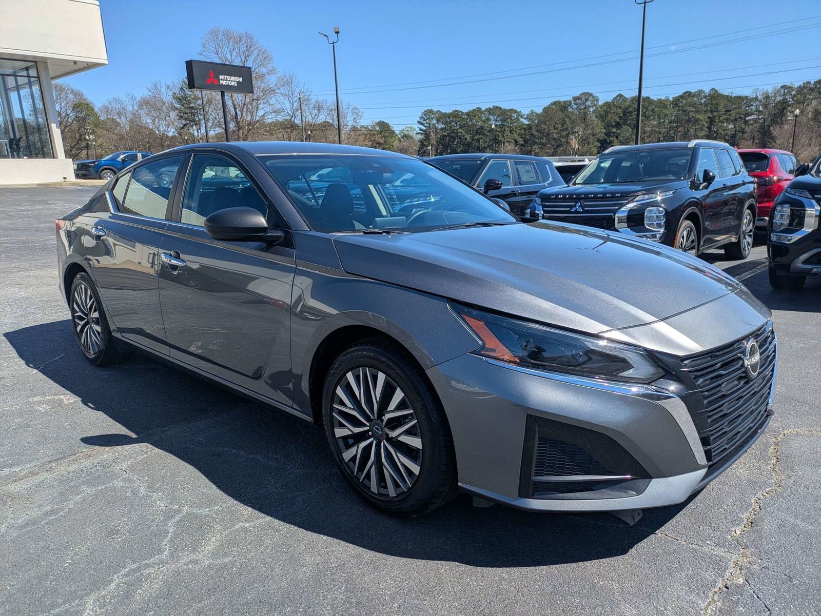 2024 Nissan Altima 2.5 SV