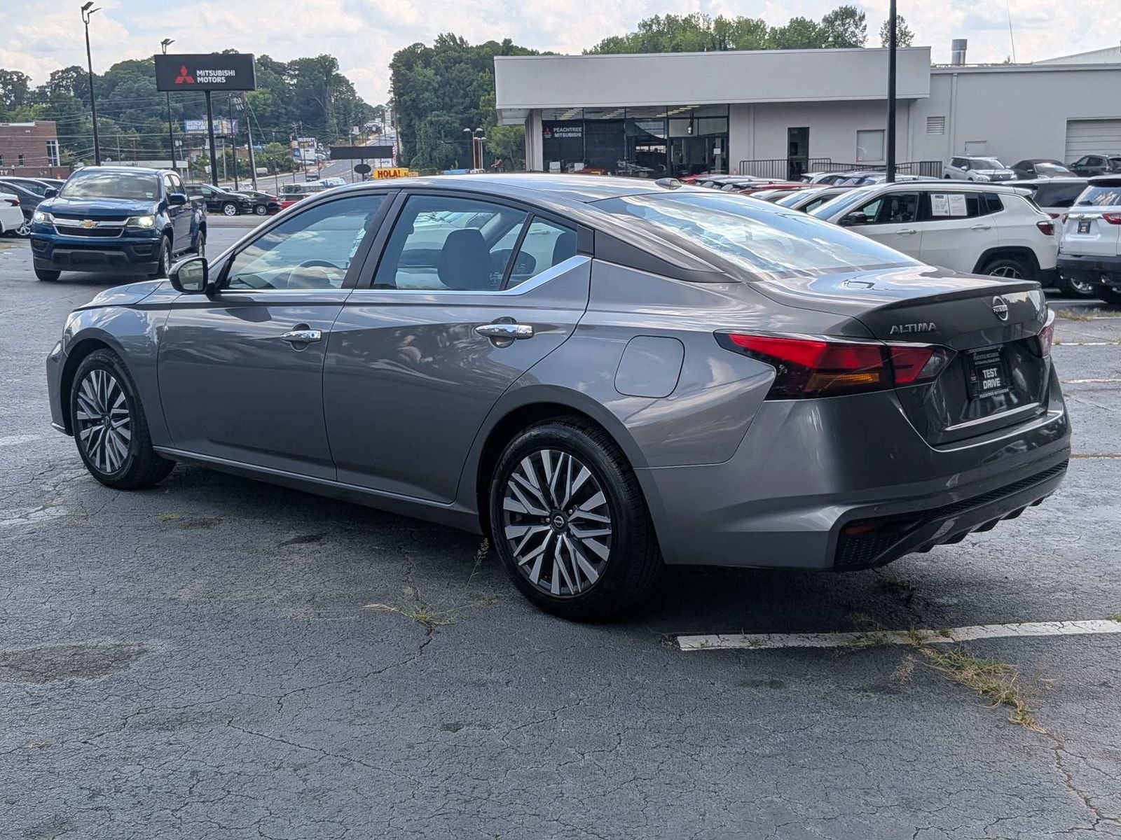 2024 Nissan Altima 2.5 SV
