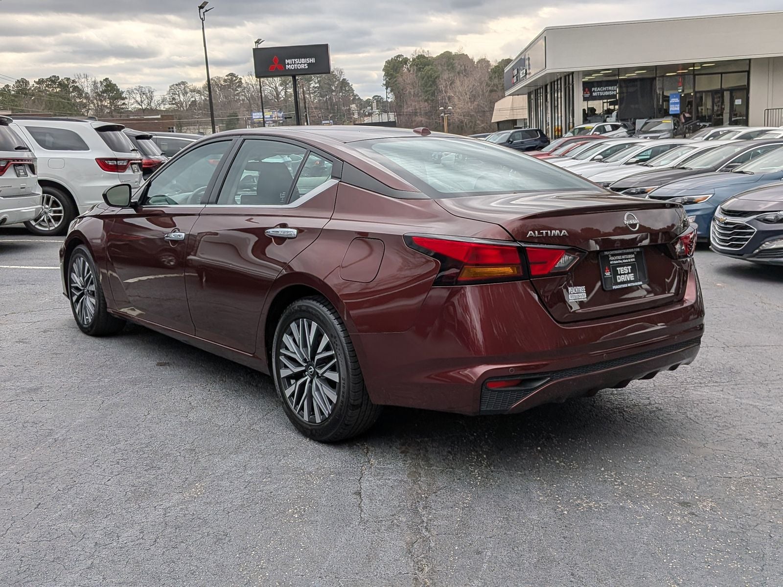 2024 Nissan Altima 2.5 SV