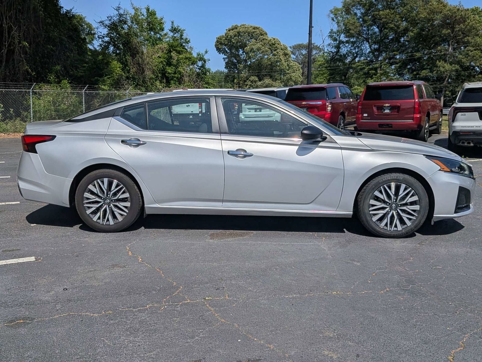 2024 Nissan Altima 2.5 SV