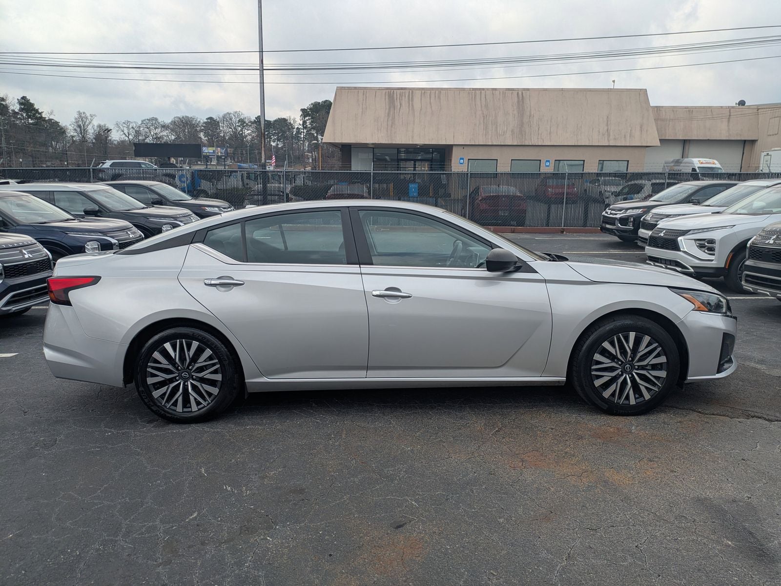 2024 Nissan Altima 2.5 SV