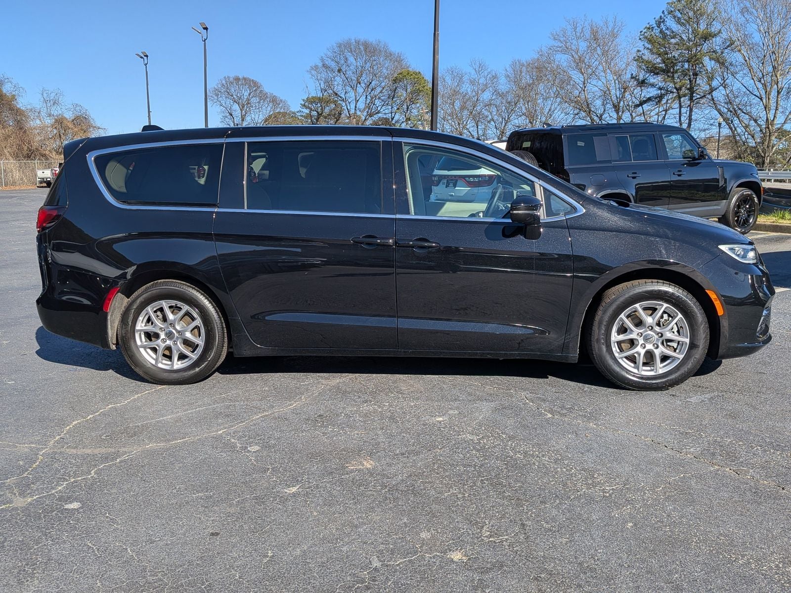 2024 Chrysler Pacifica Touring L
