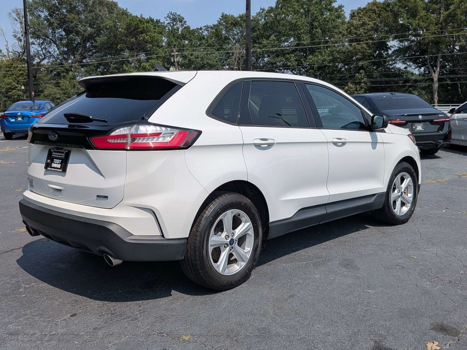 2020 Ford Edge SE