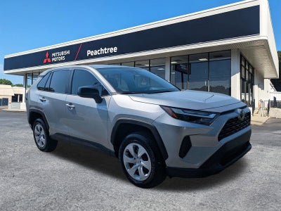 2025 Toyota RAV4 LE
