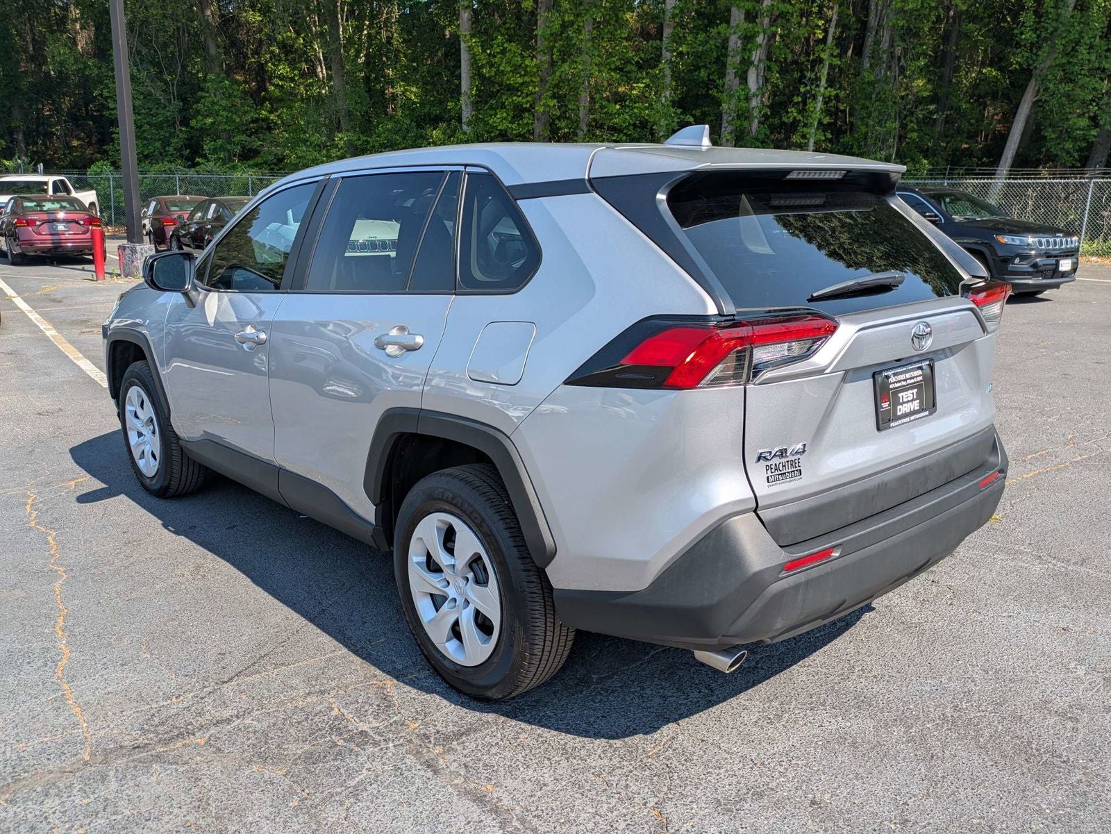 2025 Toyota RAV4 LE