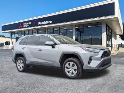 2025 Toyota RAV4 LE