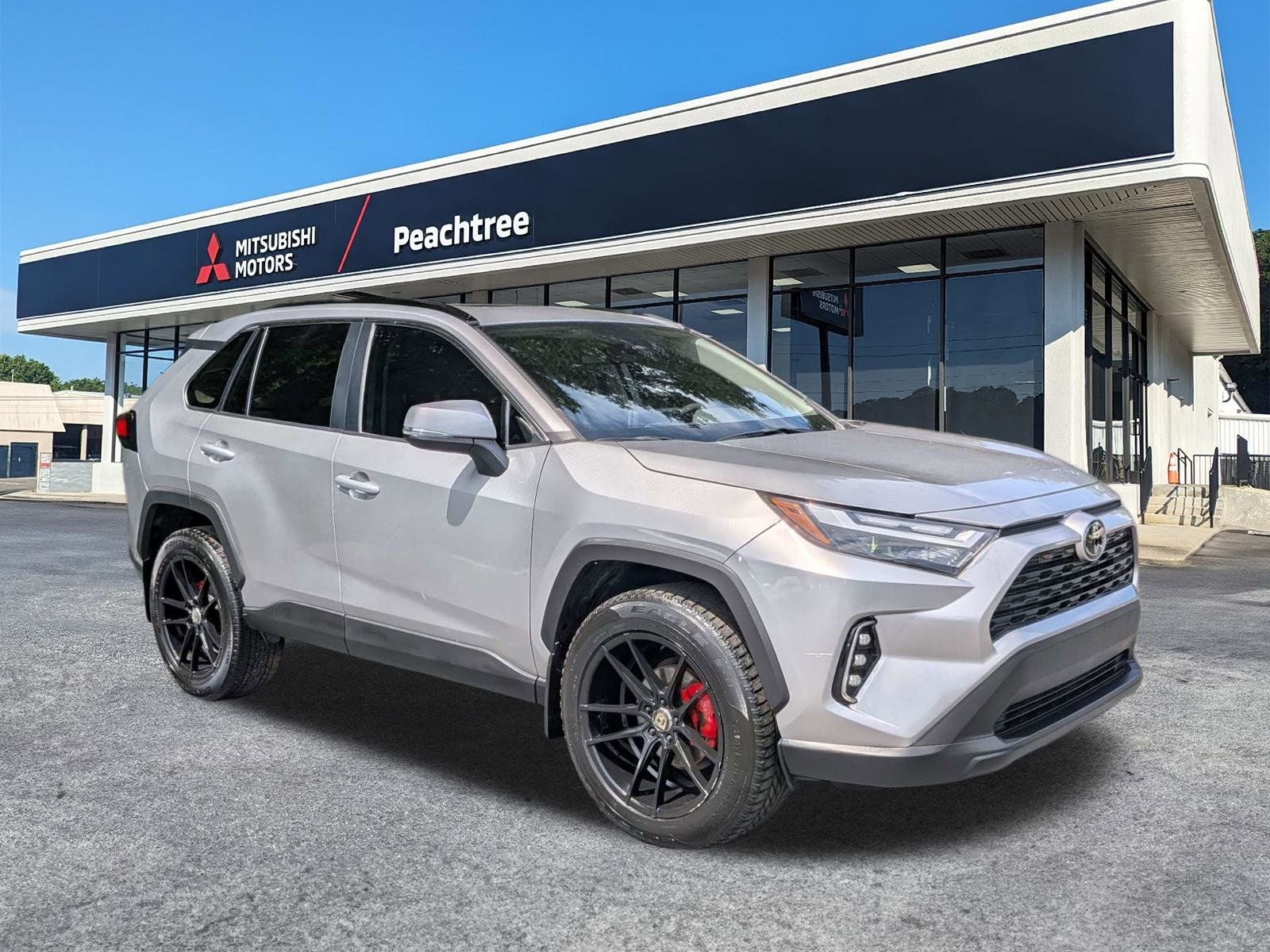 2024 Toyota RAV4 XLE