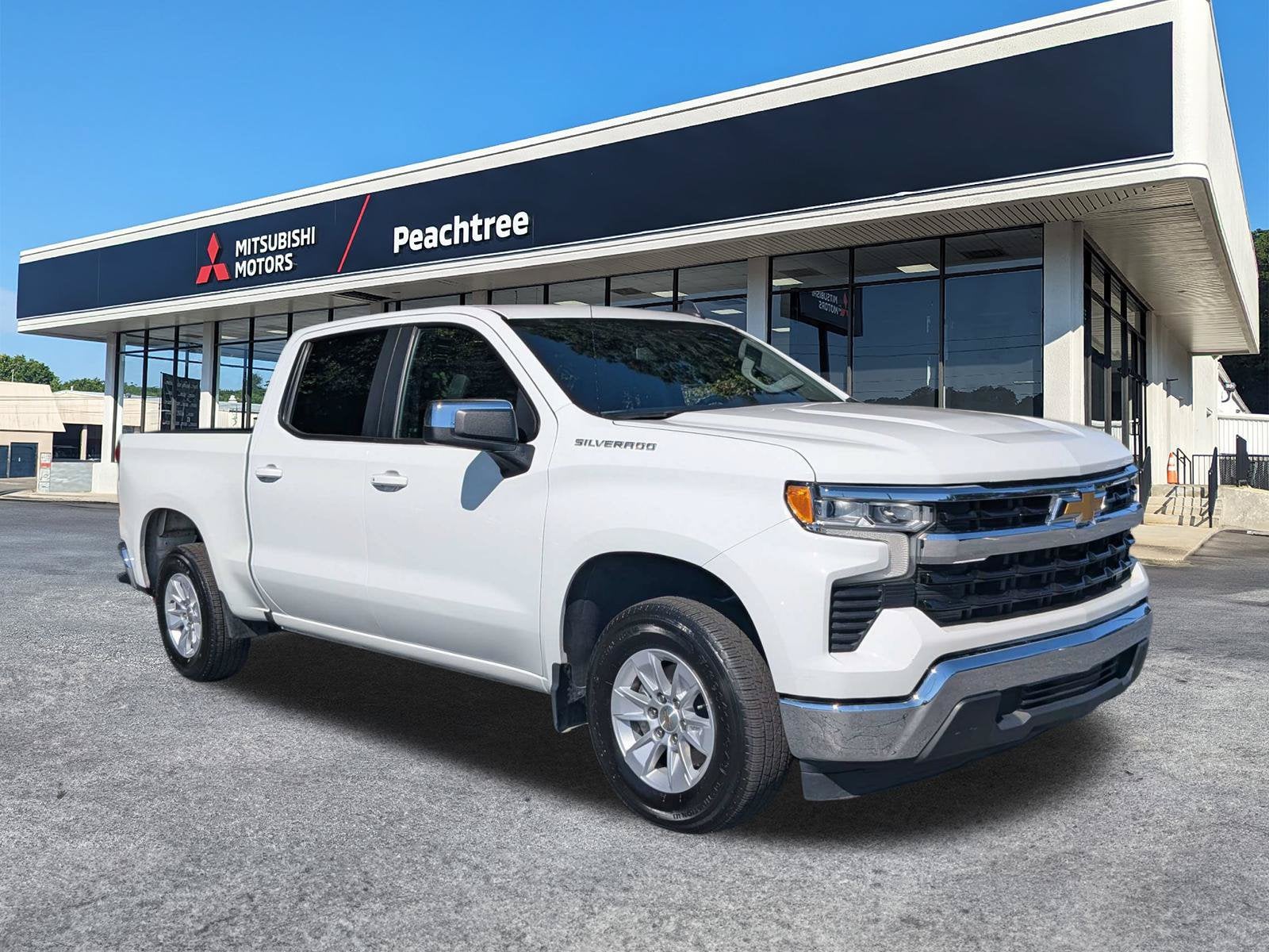 2025 Chevrolet Silverado 1500 LT