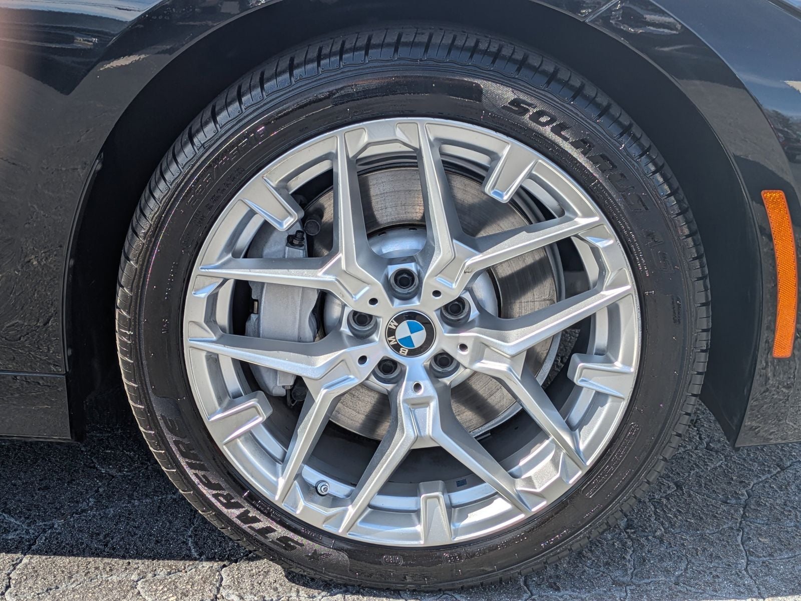 2025 BMW 3 Series 330i