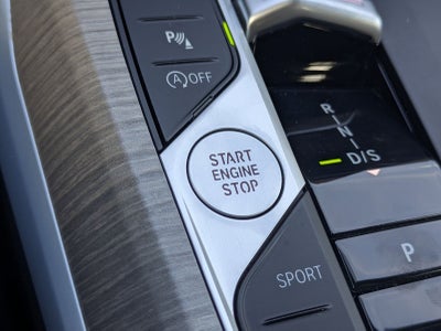 2025 BMW 3 Series 330i
