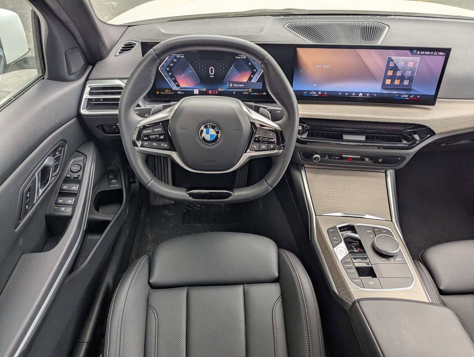 2025 BMW 3 Series 330i xDrive