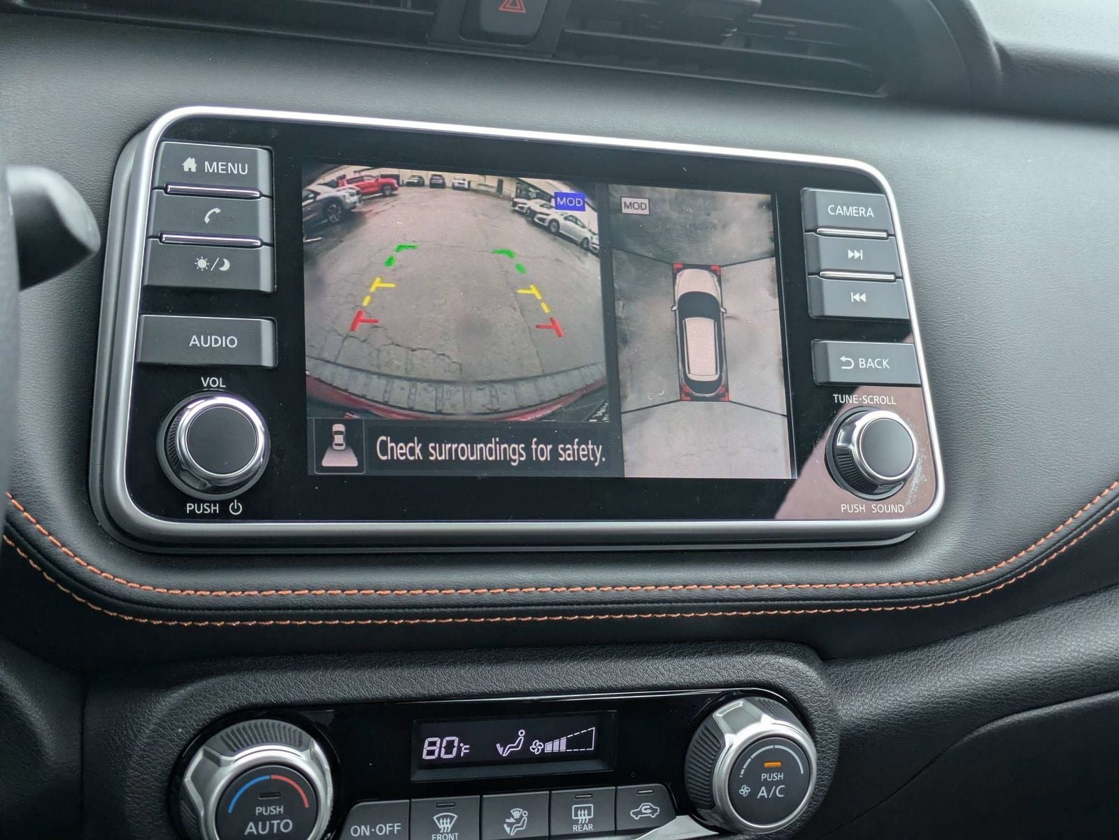 2019 Nissan Kicks SR