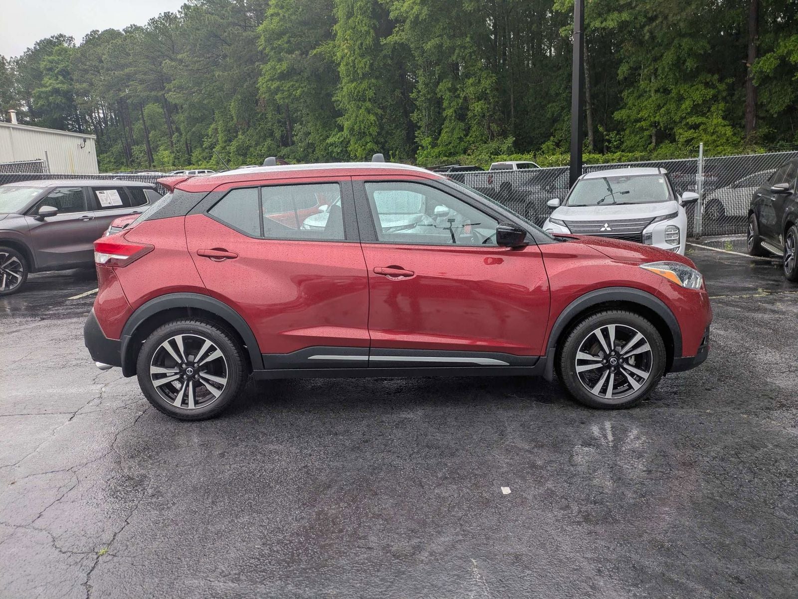 2019 Nissan Kicks SR
