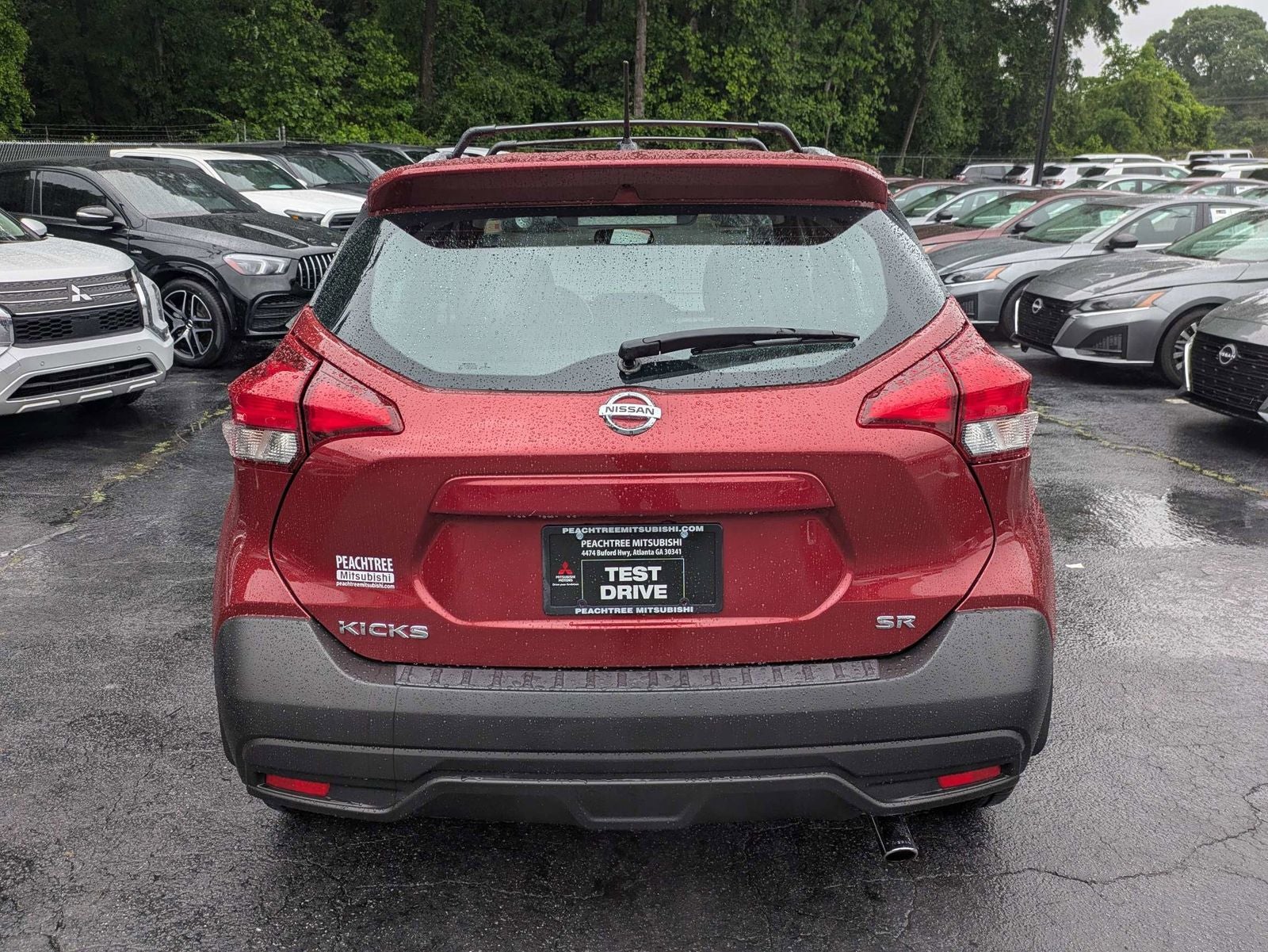 2019 Nissan Kicks SR