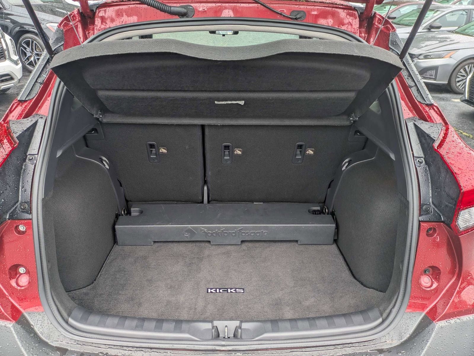 2019 Nissan Kicks SR