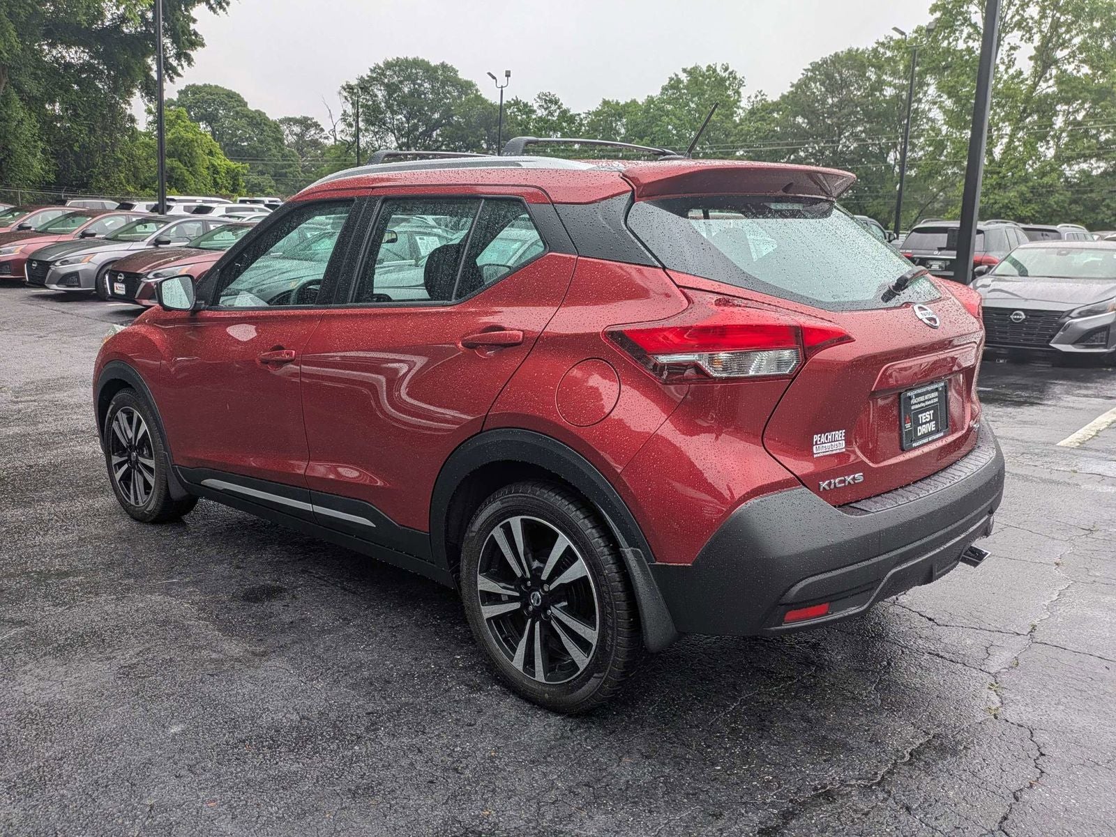 2019 Nissan Kicks SR
