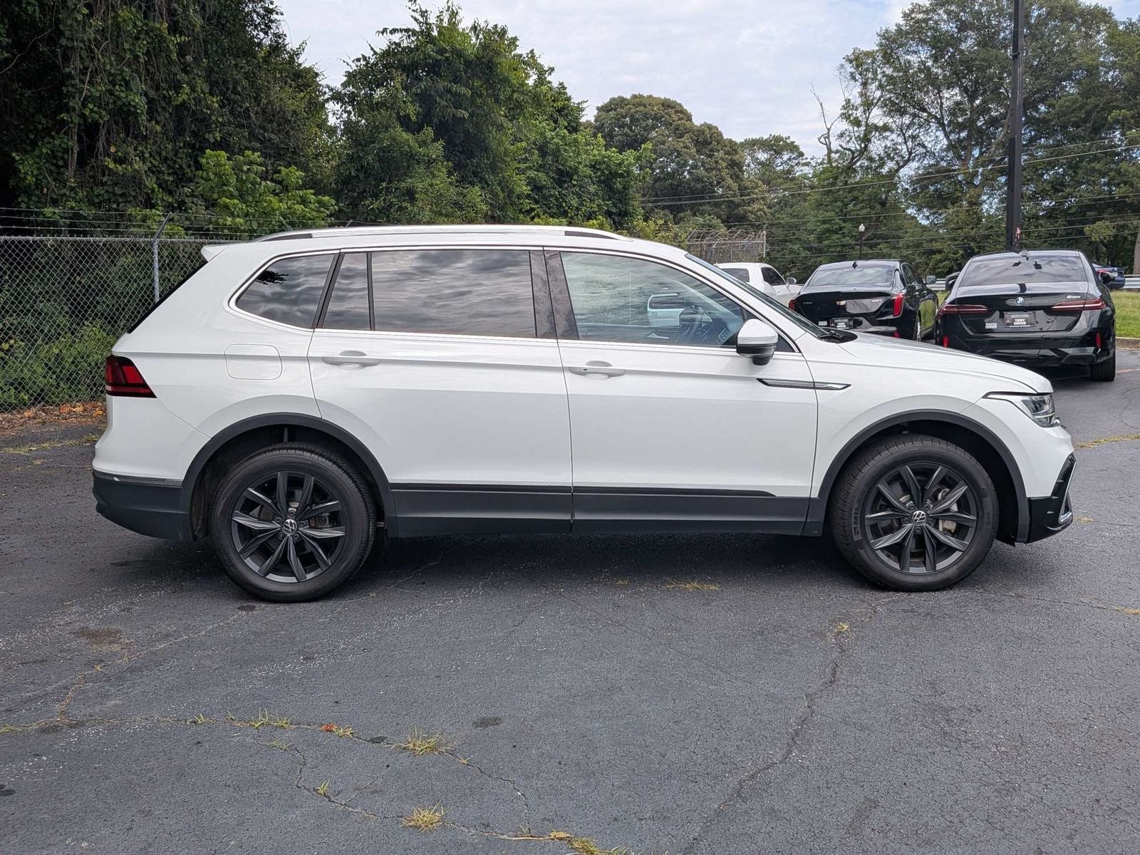 2024 Volkswagen Tiguan 2.0T SE