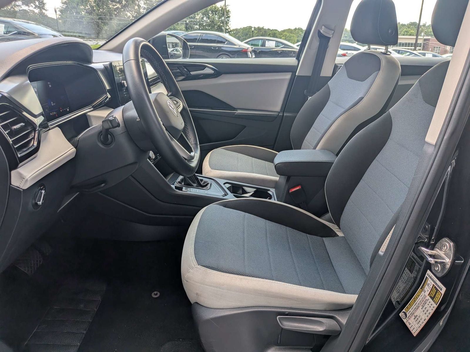 2025 Volkswagen Taos 1.5T S
