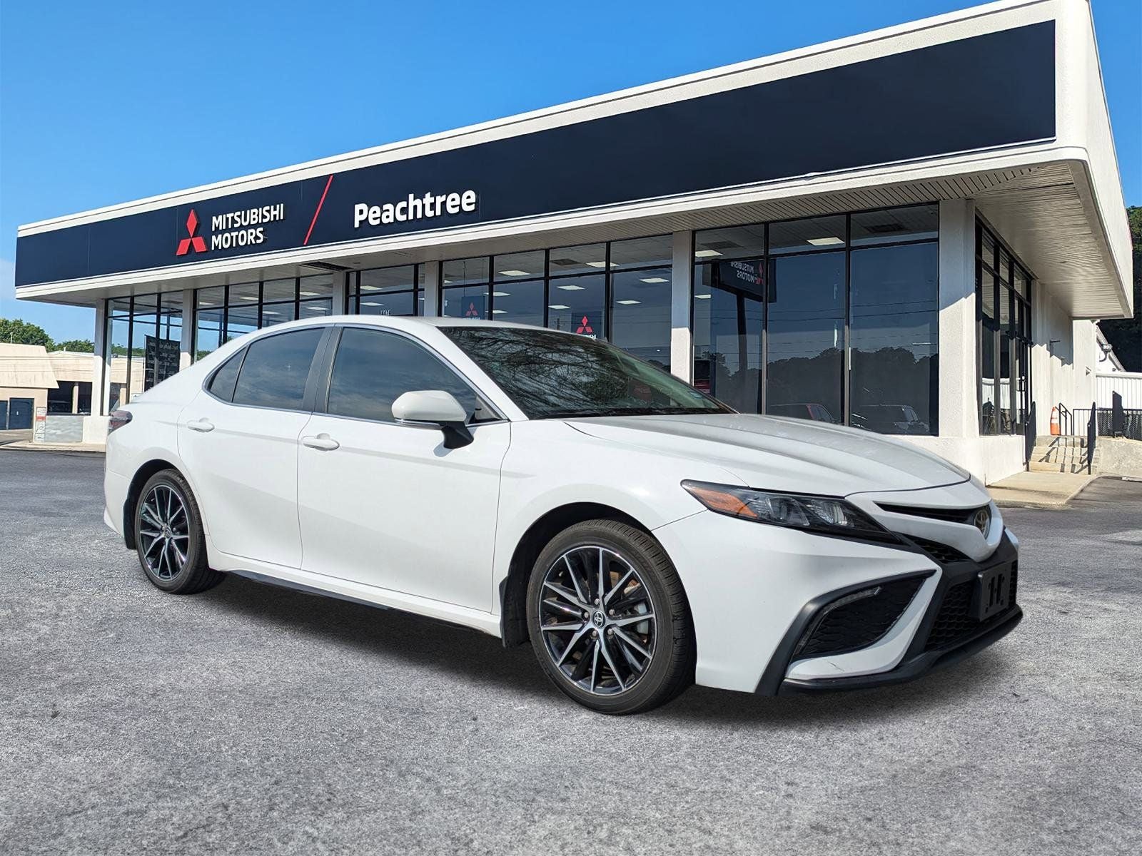 2024 Toyota Camry SE