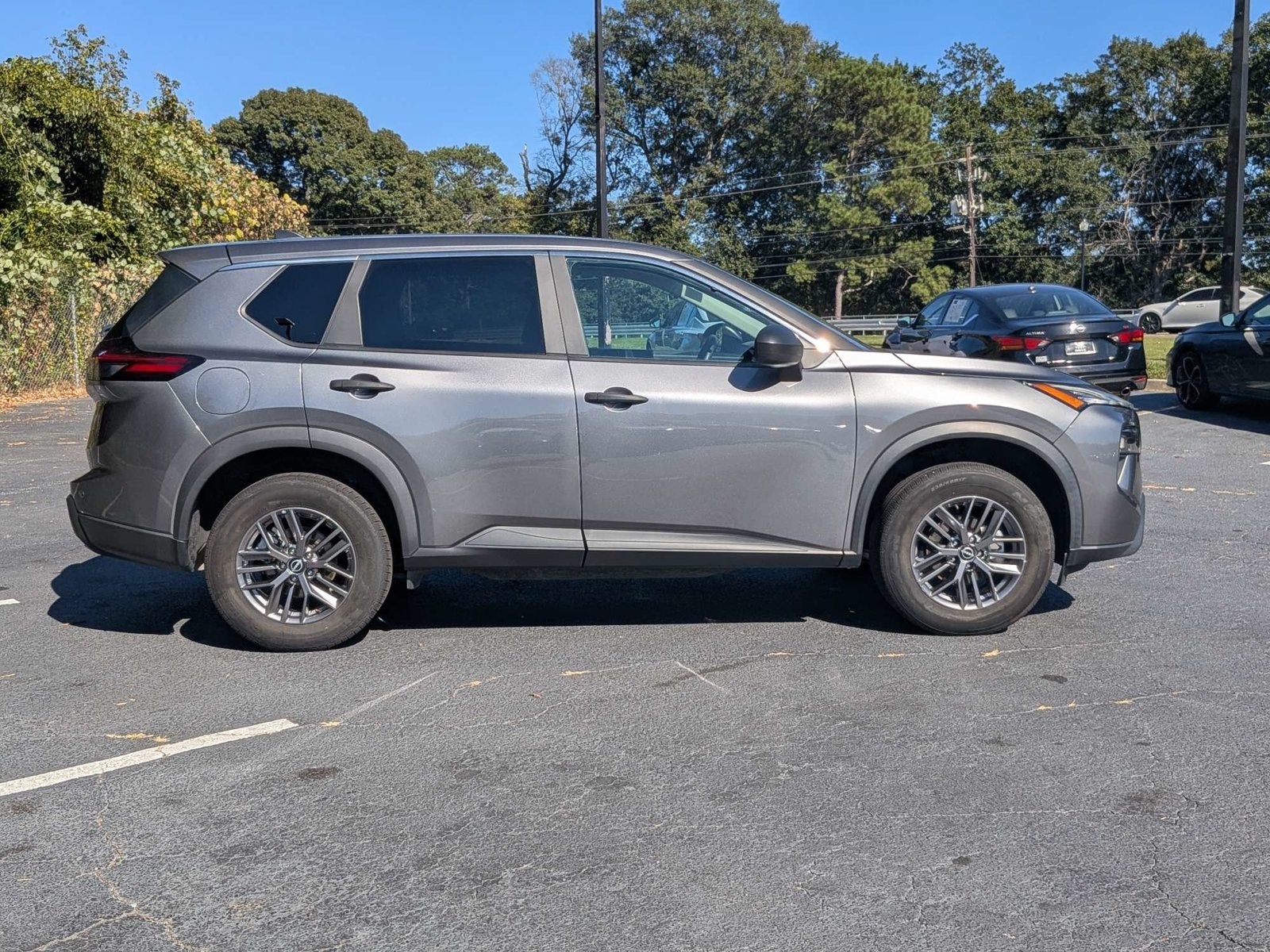 2023 Nissan Rogue S