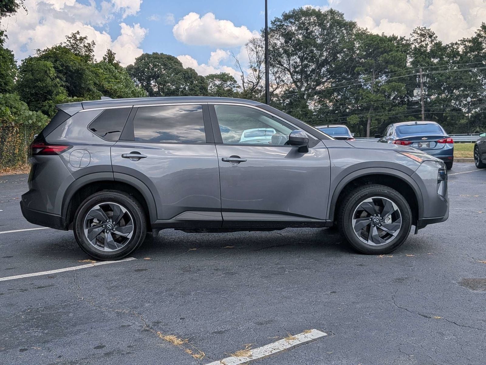 2025 Nissan Rogue SV