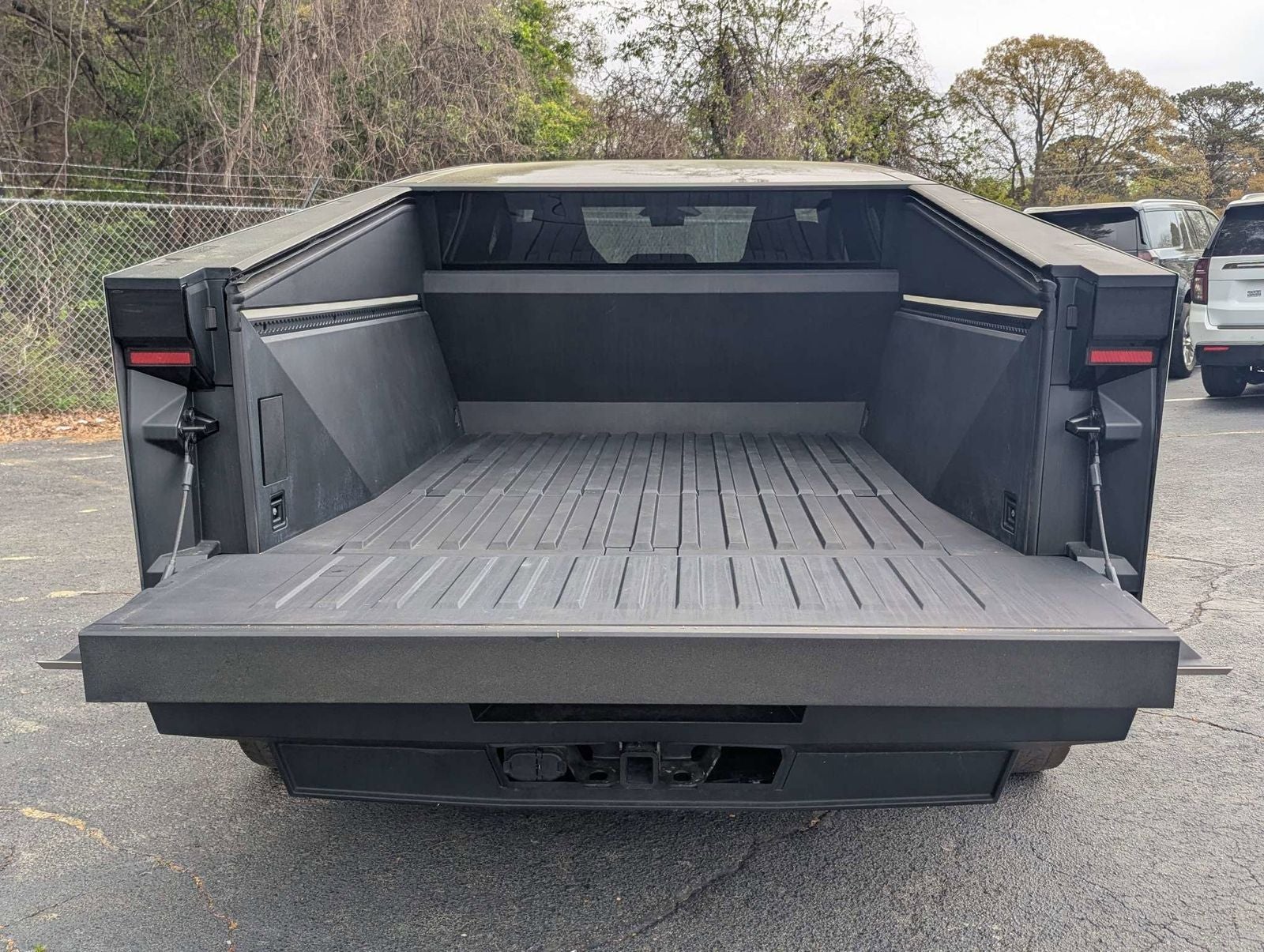 2025 Tesla Cybertruck Base