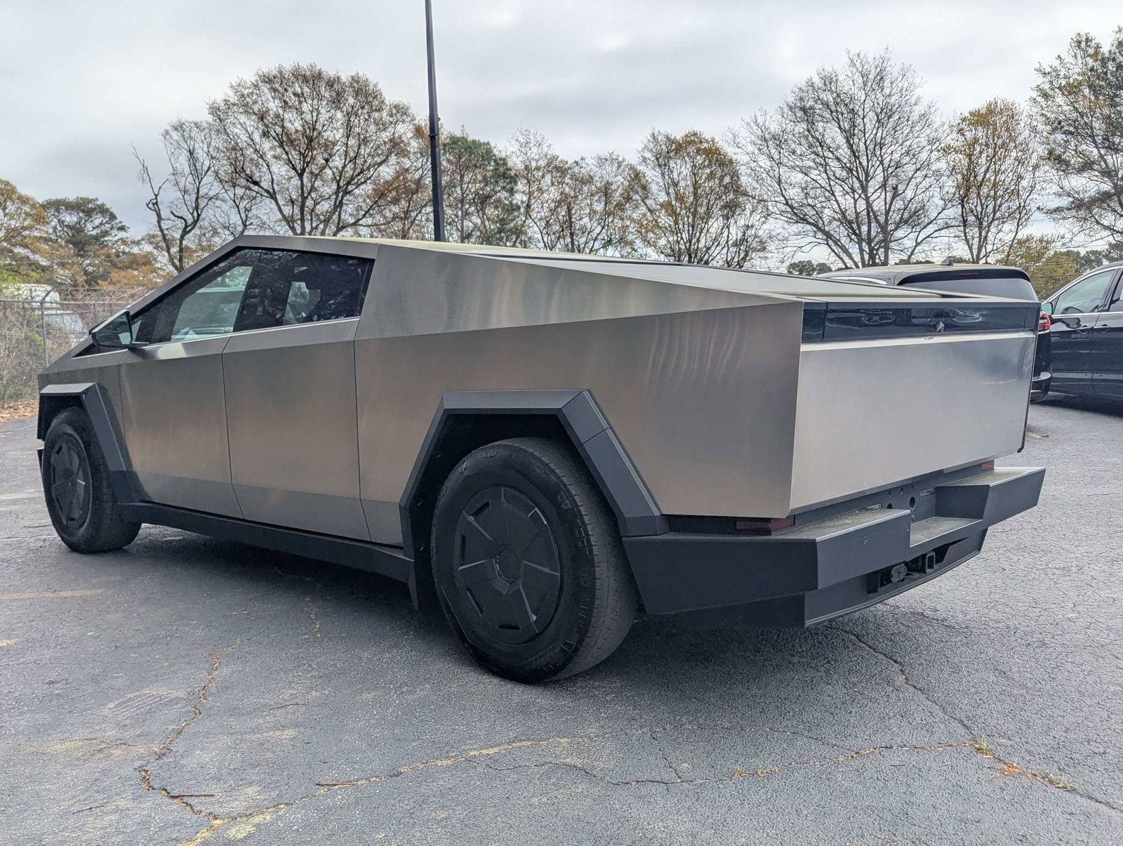 2025 Tesla Cybertruck Base