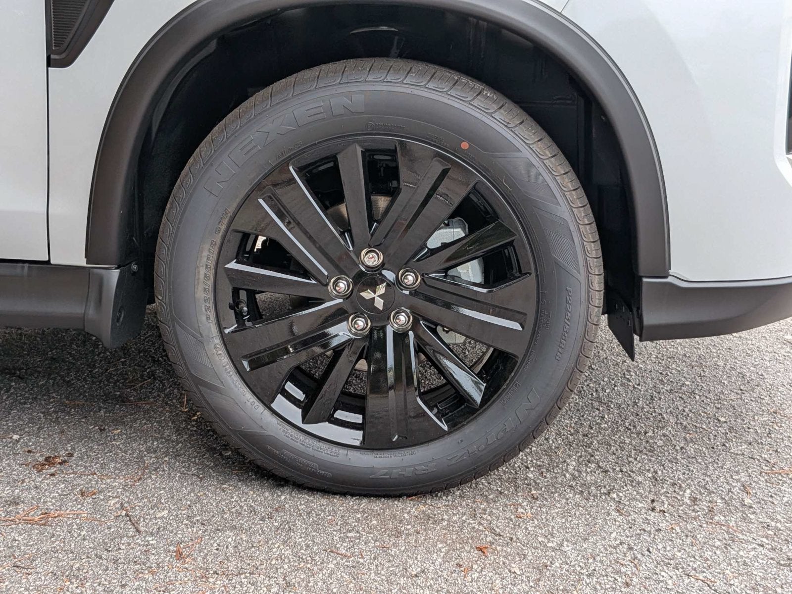 2027 Mitsubishi Outlander Sport 2.0 LE