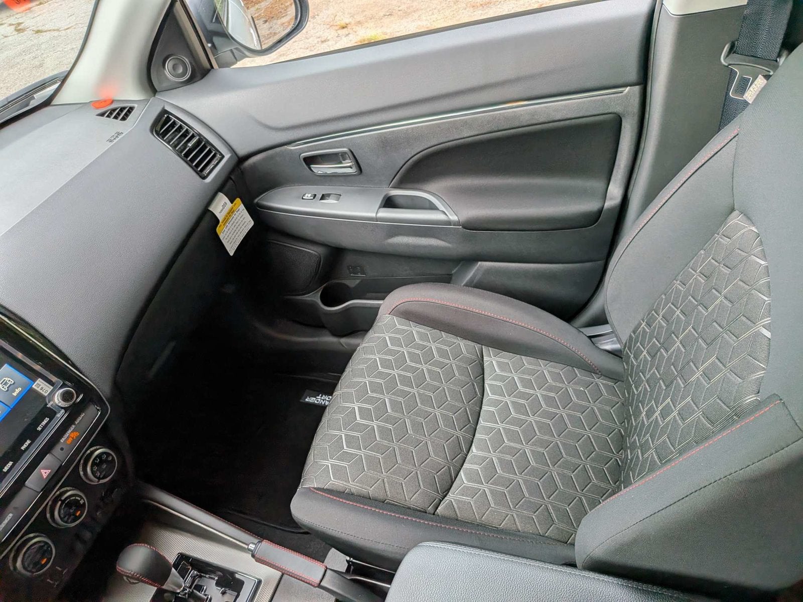 2027 Mitsubishi Outlander Sport 2.0 LE