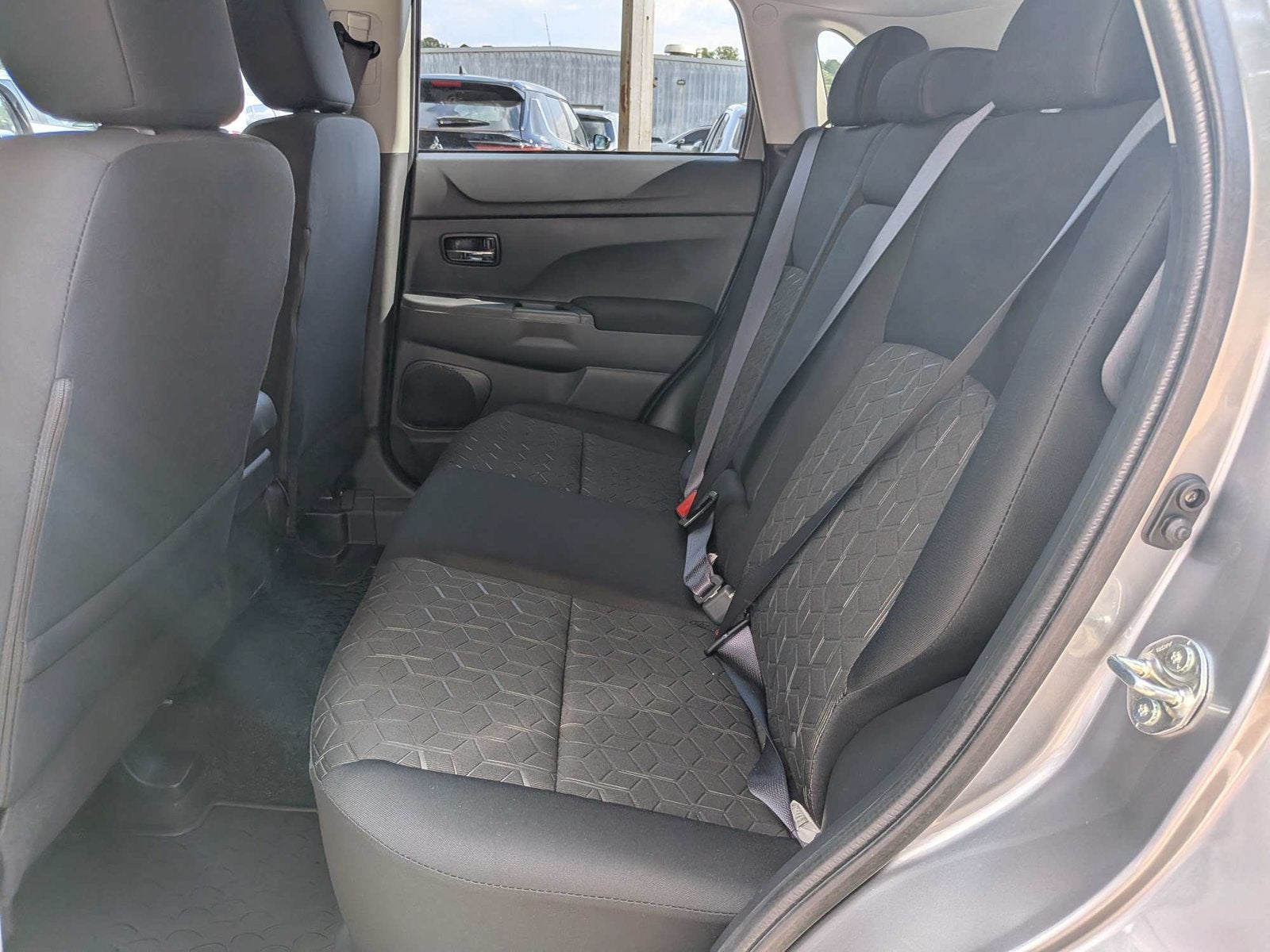 2027 Mitsubishi Outlander Sport 2.0 ES