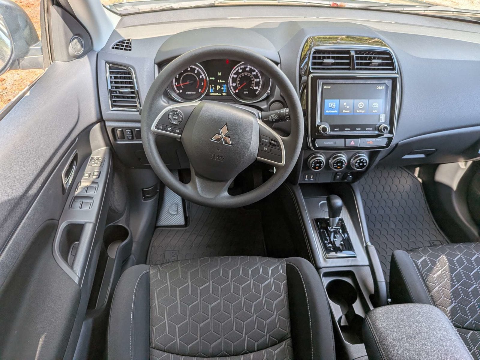 2027 Mitsubishi Outlander Sport 2.0 ES