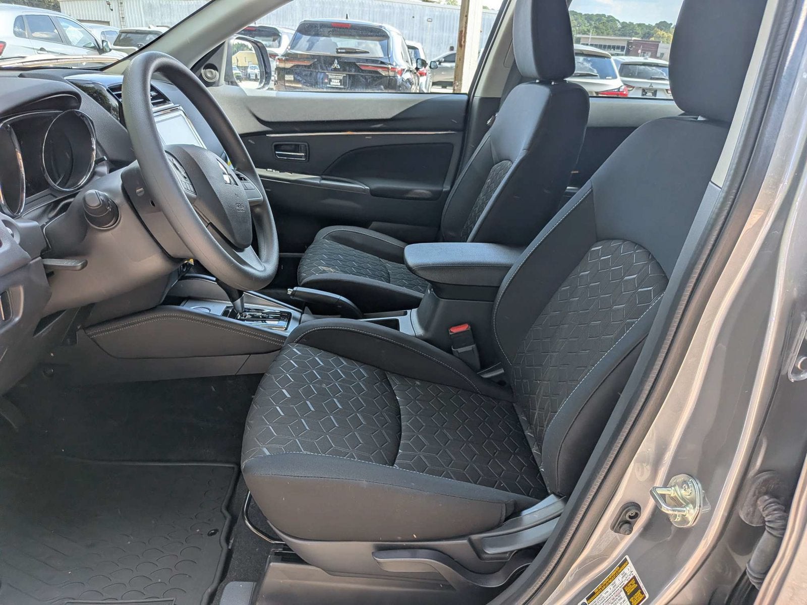2027 Mitsubishi Outlander Sport 2.0 ES
