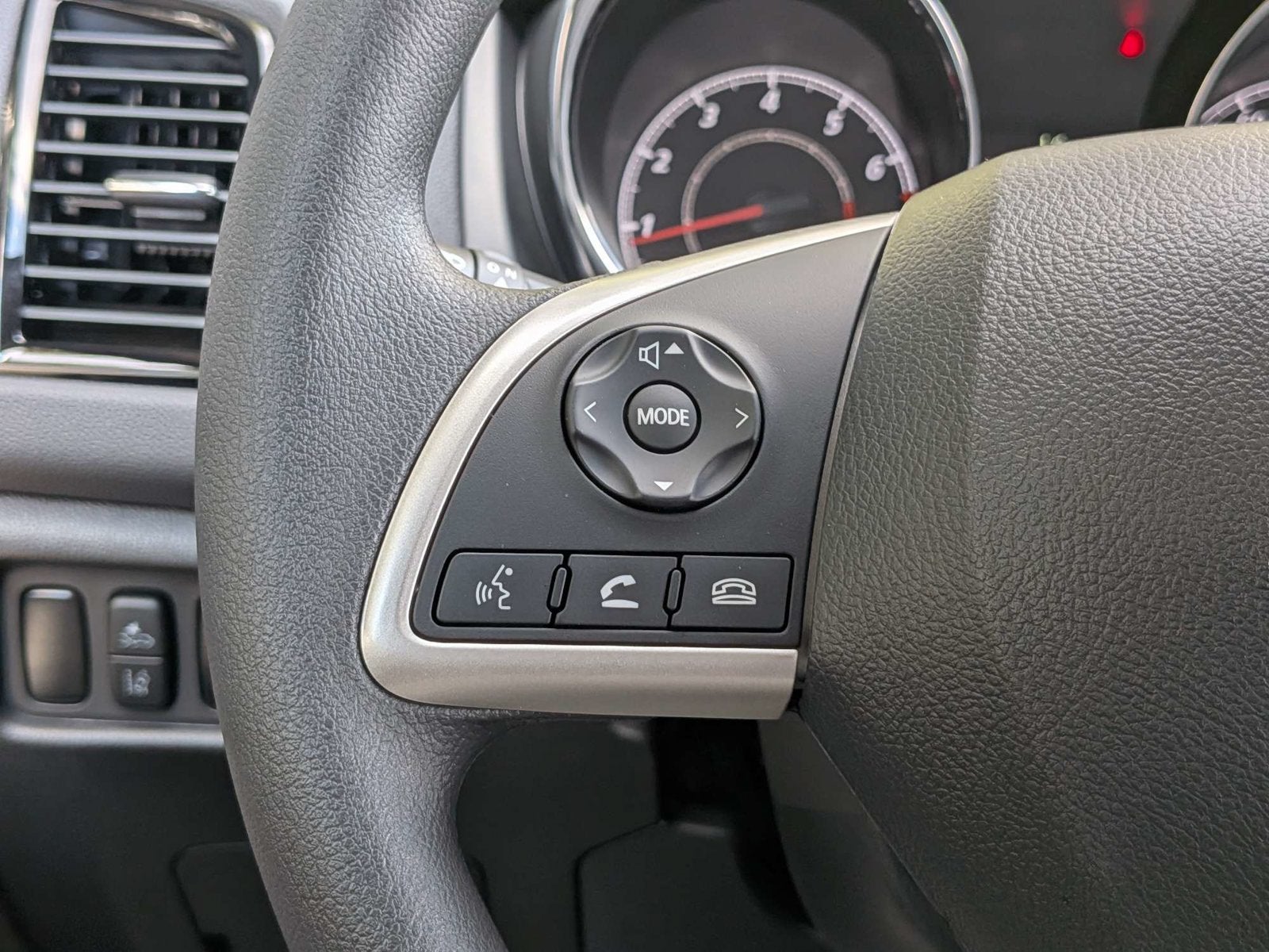 2027 Mitsubishi Outlander Sport 2.0 ES