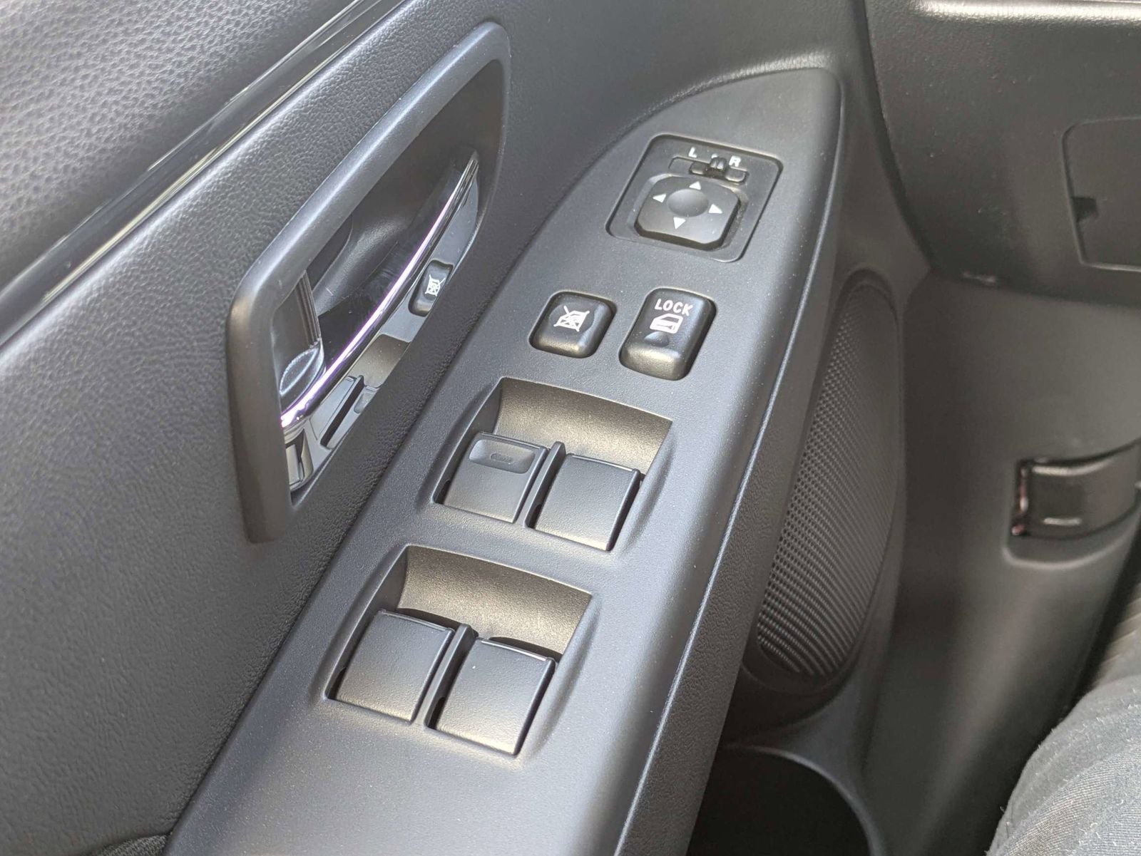 2026 Mitsubishi Outlander Sport 2.0 LE
