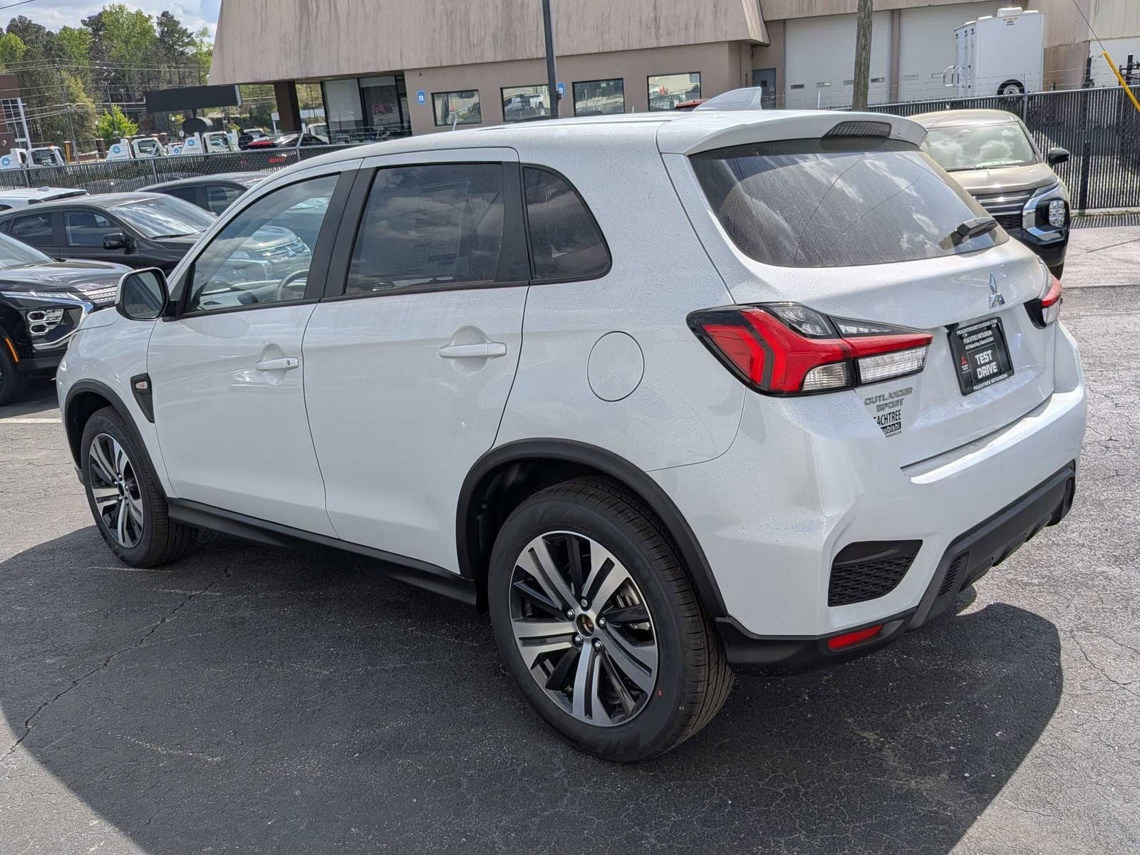 2026 Mitsubishi Outlander Sport 2.0 ES